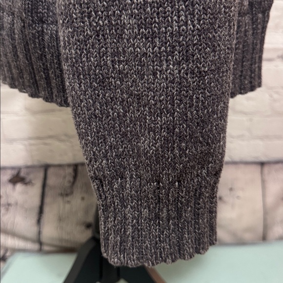 Cabelas Women's black/gray Cable Knit Zip Sweater with collar & long sleeve - Picture 8 of 13